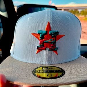 Make An Offer! 
 New Era Houston Astros Hat Size 7 1/2